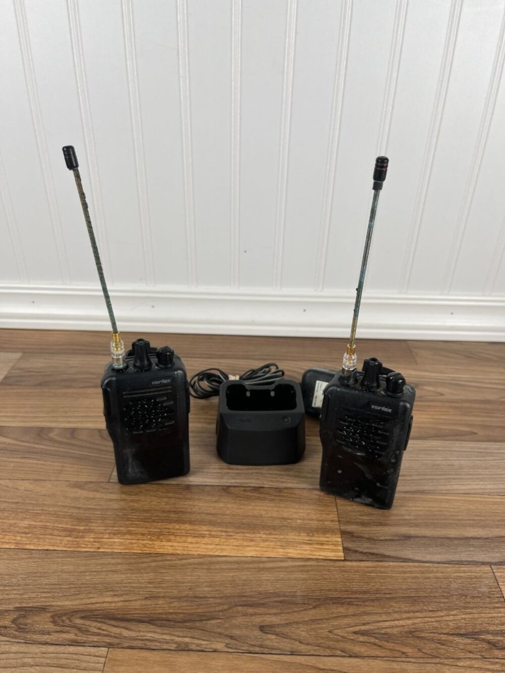 LOT OF 2 VERTEX Walkie Talkies With One Base PARTS UNTESTED